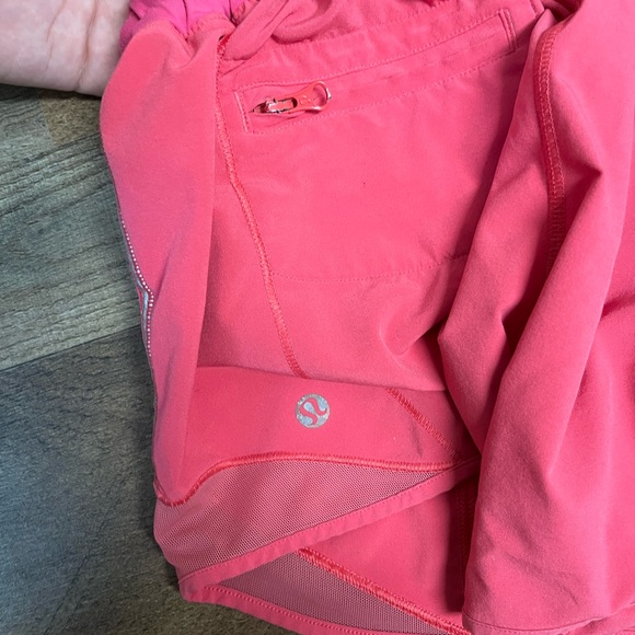 Lulu shorts - Picture 4 of 4